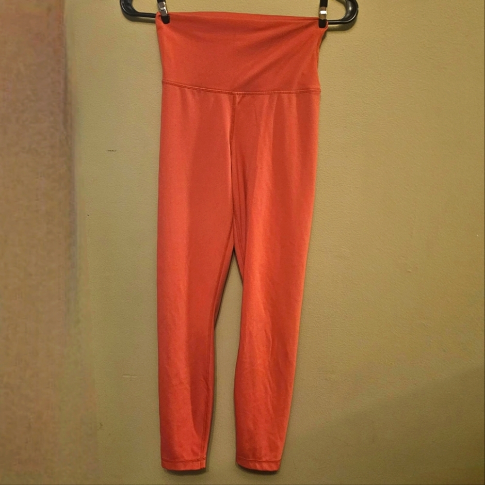 Yogalicious women's  size small. Leggings